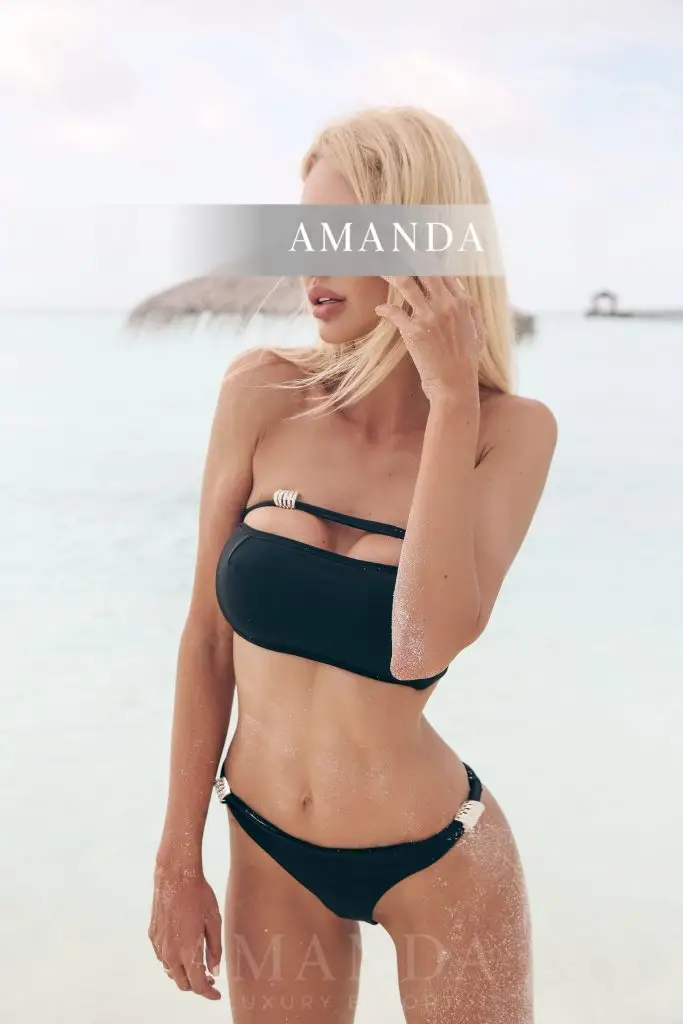 Stilvolles Highclass Model Amelie – moderne Ausstrahlung luxuriös lebendig präsent
