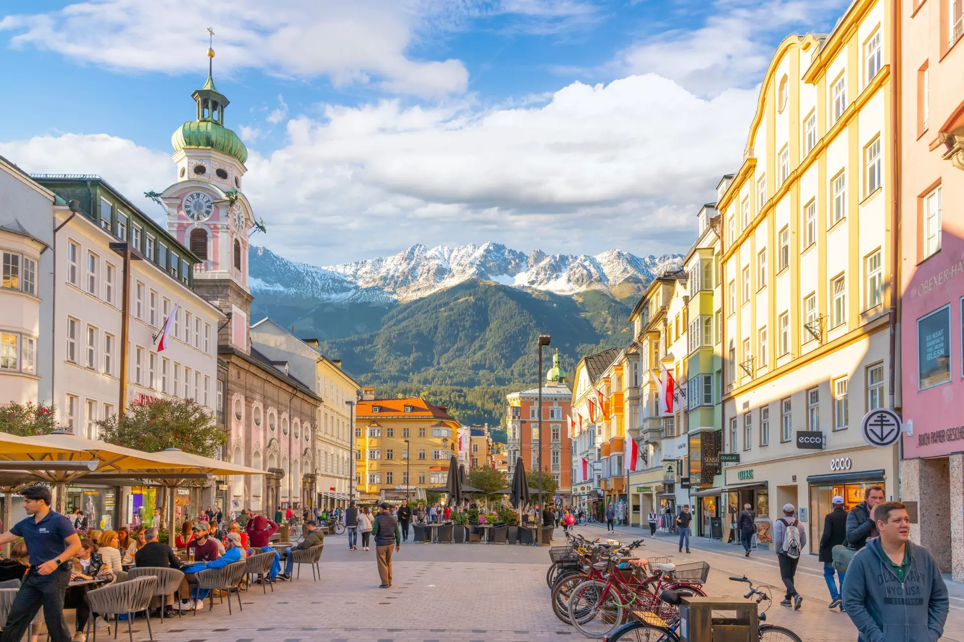 Alpine Stadtansicht von Innsbruck – exklusive Destination für diskrete Highclass Begleitung und Reisebegleitung