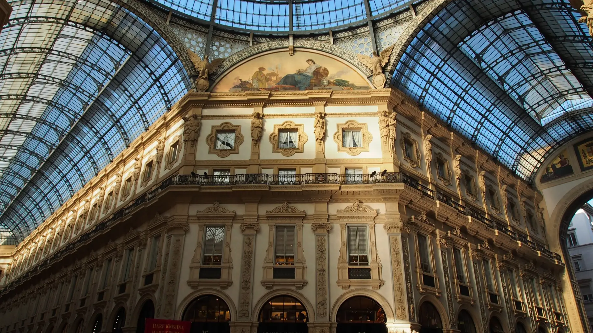 Moderne Skyline von Mailand – internationale Modemetropole für exklusive Highclass Begleitung