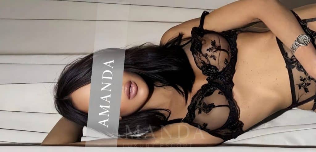 Elegantes Highclass Escort Model Diana in Luzern – harmonische Ausstrahlung luxuriös feminin stilvoll